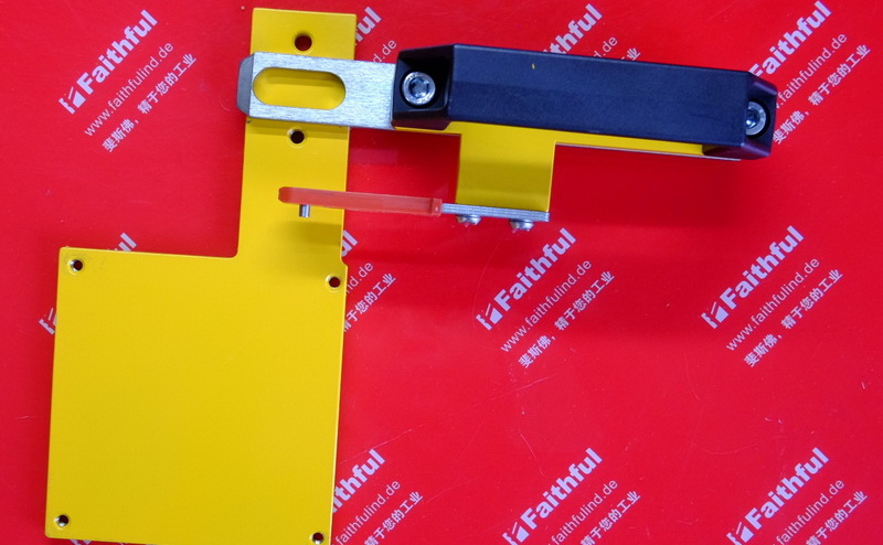 Euchner 057736 安士能适用于TZ系列安全开关的门闩 RIEGEL TZ-A