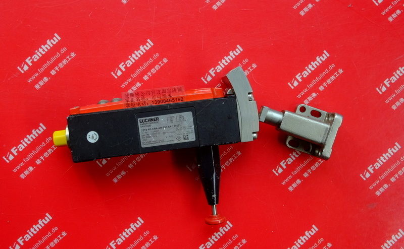 Euchner 124601 安士能非接触式安全开关 CET3-AP-CRA-AH-50F-SA-124601，M12，配有应急逃生解锁装置 二手