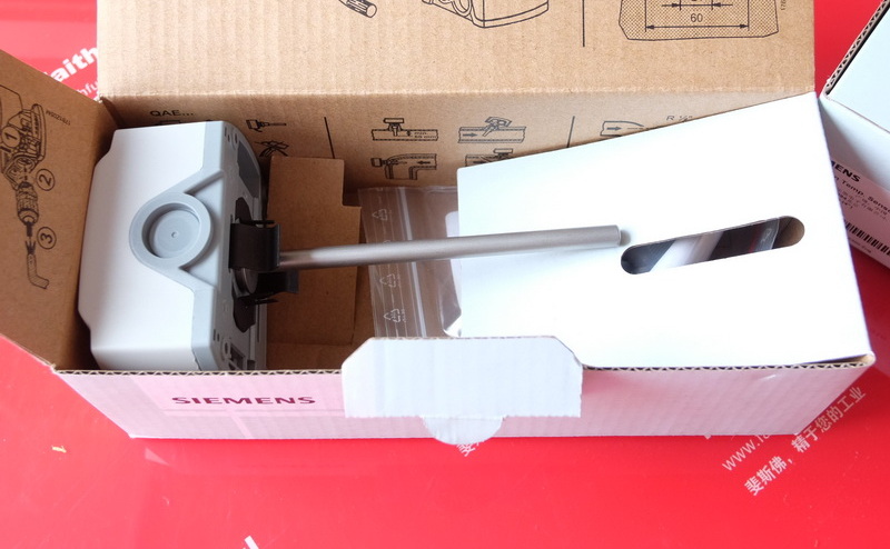 Siemens QAE2174.010 西门子管道式温度传感器